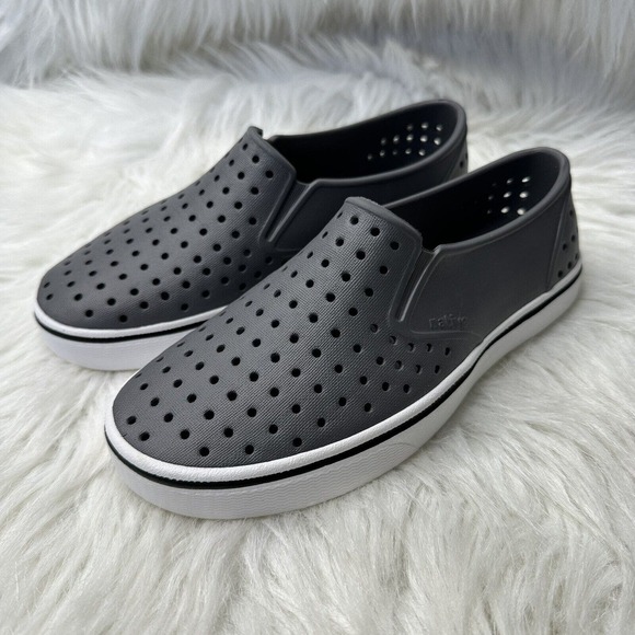Native Jefferson Shoe Unisex Shoes Pigeon Grey Shell White Sz M4 W6 - Picture 1 of 8